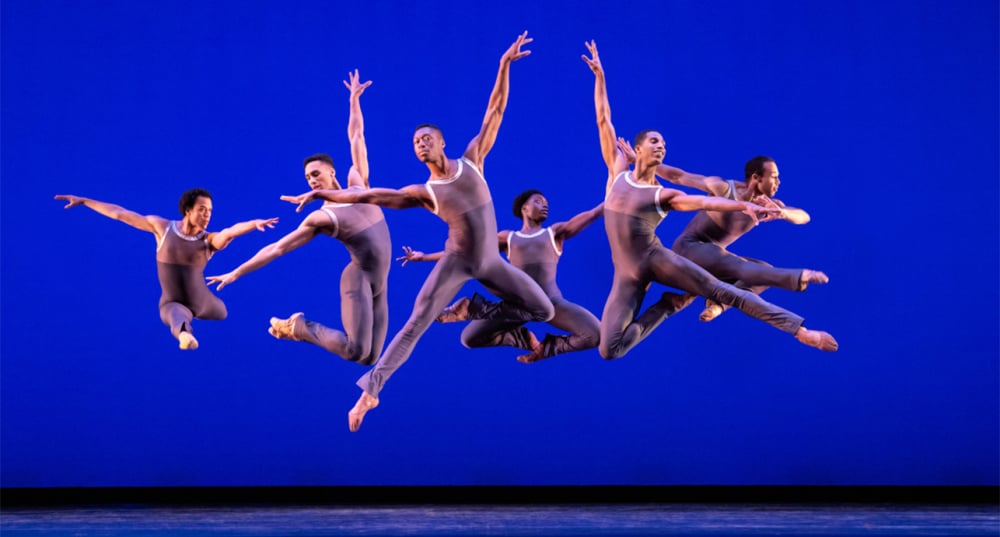 Dance Theatre of Harlem – Artistes dans « Return ».