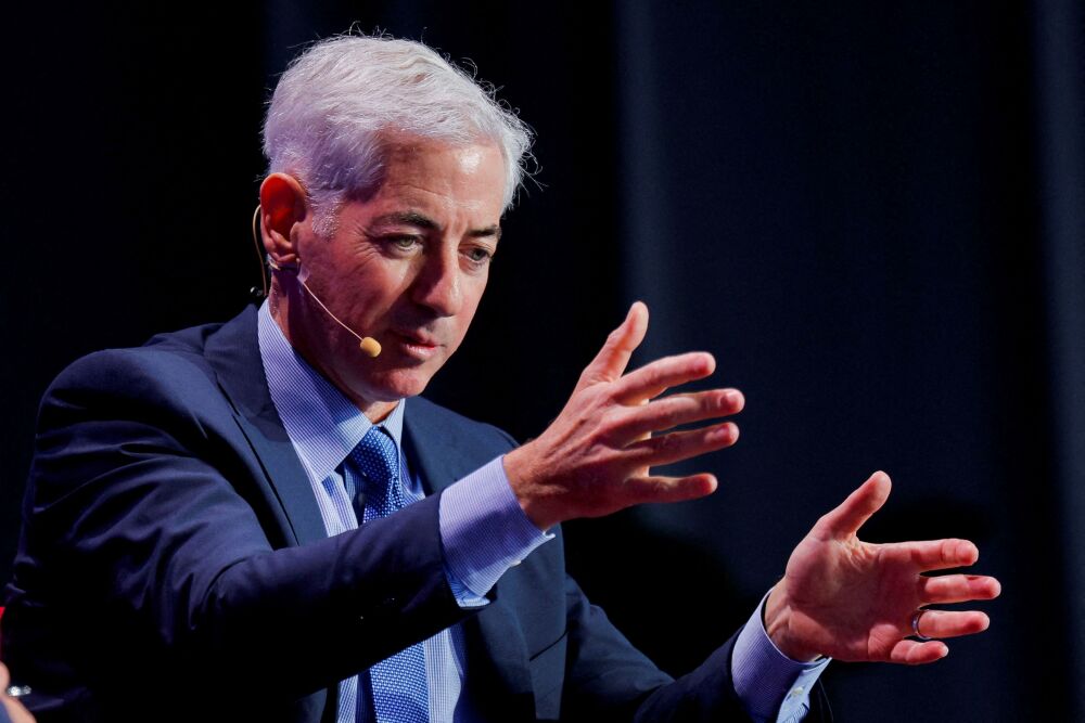 Fondateur du fonds alternatif Pershing Square, Bill Ackman se rêve en nouveau Warren Buffet.