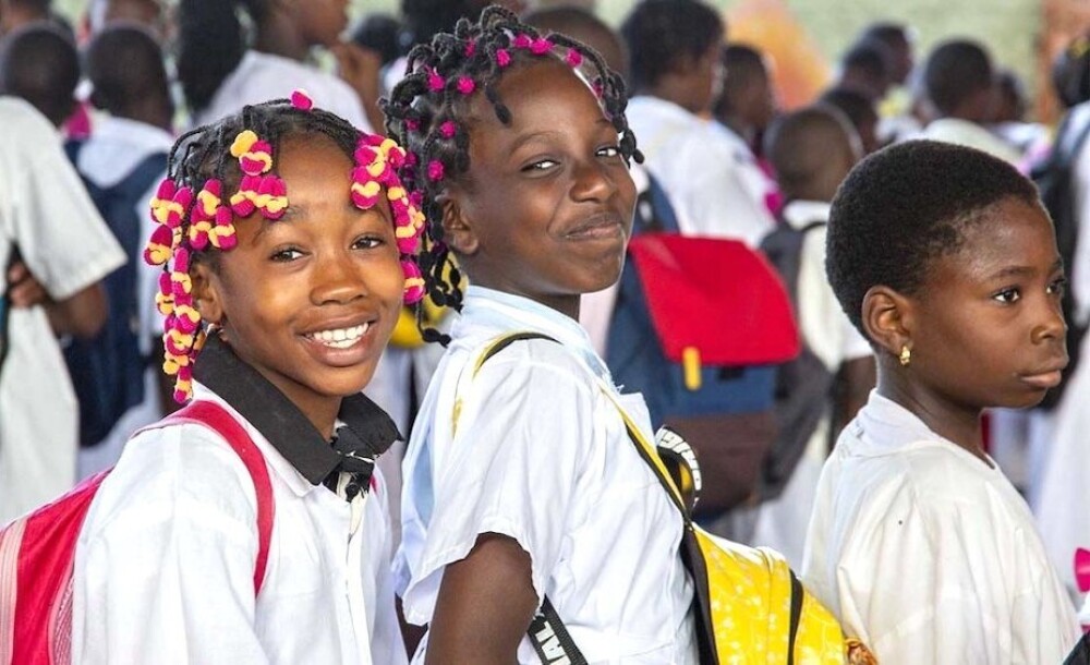 En Angola, le français devient une langue étrangère obligatoire dès les deux dernières années du primaire.