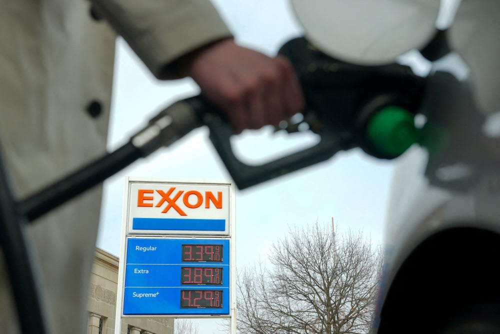 Le pic est, pour le moment, de 119 dollars pour le baril de Brent de la mer du Nord et le prix du baril était aux alentours de 70 dollars avant le conflit, soit une augmentation de l'ordre de 70 %.