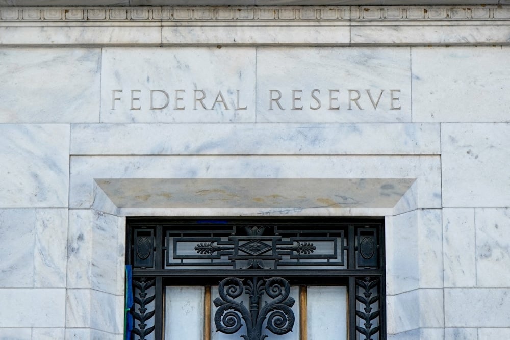 Dans un contexte incertain, certains responsables de la Fed plaident pour garder toutes les options ouvertes.