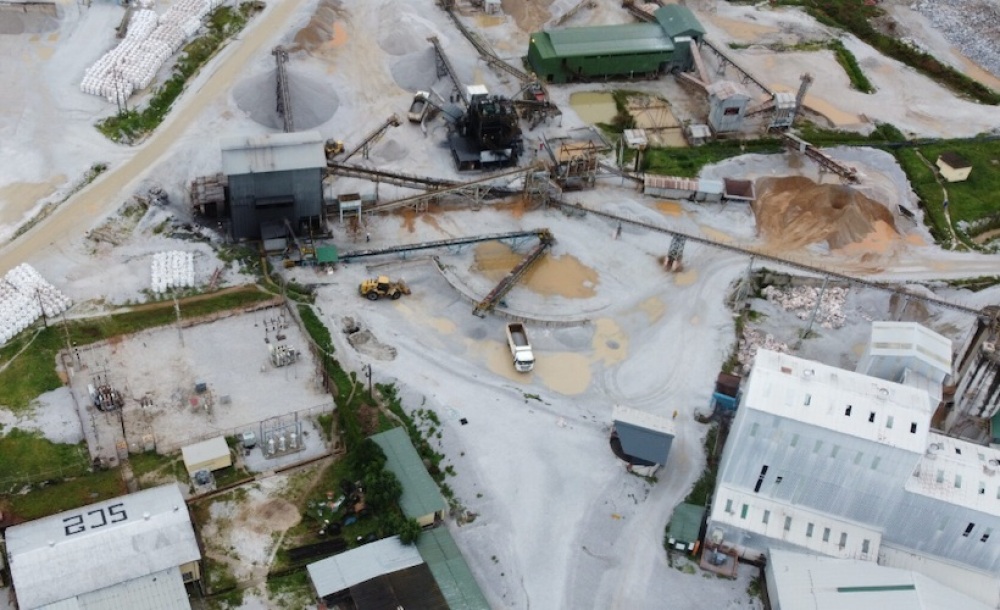 Mine de lithium de Bikita, exploitée par Sinomine, au Zimbabwe.