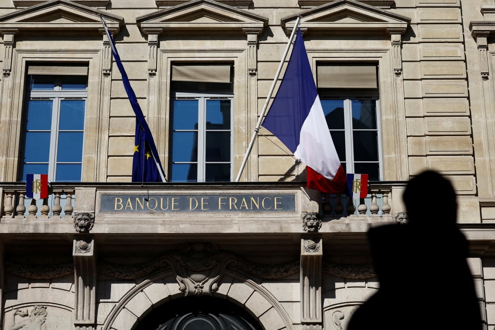 La Banque de France prévoit une dégradation du déficit de la balance des paiements en 2026.