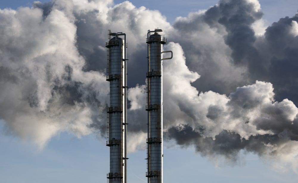 La perte de compétitivité de la chimie européenne se traduit désormais en ajustements industriels rapides.