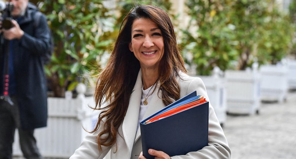 Sabrina Roubache, ministre déléguée auprès du ministre du Travail et des Solidarités et du ministre de l'Éducation nationale, chargée de l'Enseignement, et de la Formation professionnels et de l’Apprentissage.