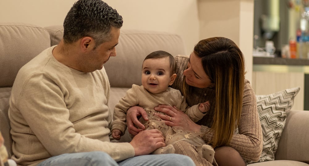 Margherita Colangelo, son mari et leur bébé à Stigliano