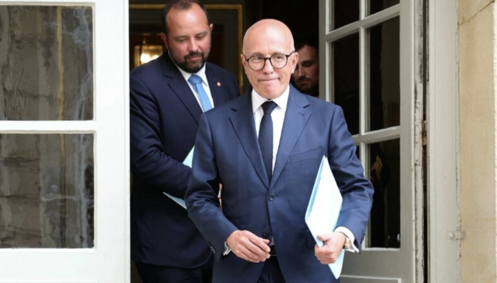 Le maire de Nice rappelle que " si des évolutions sont encore à l'étude, notamment concernant le hockey sur glace masculin ", la Ville reste " pleinement mobilisée ".