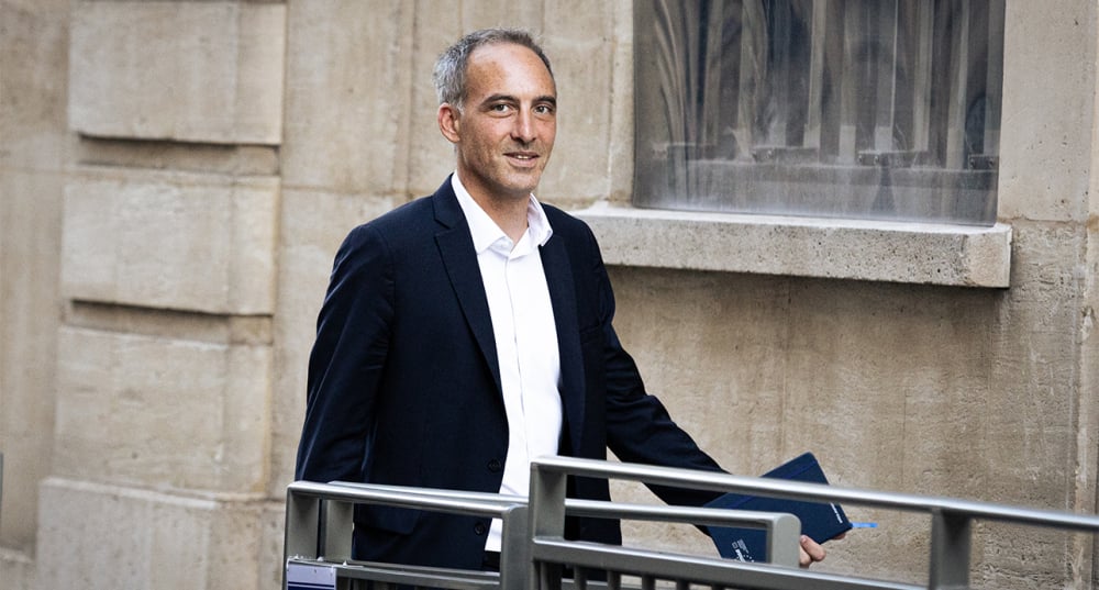 Raphaël Glucksmann en septembre 2025 à Paris.