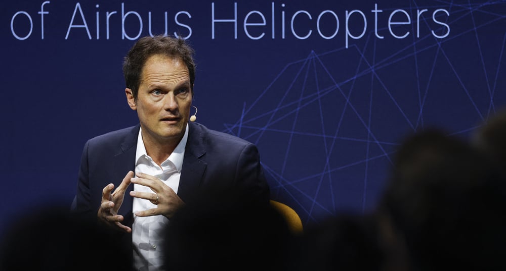 Matthieu Louvot, PDG d'Airbus Helicopters, prend la parole lors du Sommet de la Défense 2026 organisé chez Airbus Defence and Space GmbH à Manching, en Allemagne, le 20 mai 2026.