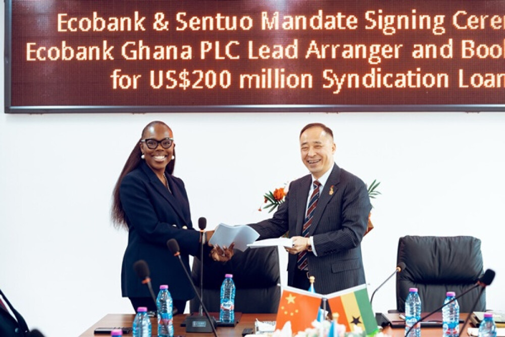 Signature d’un partenariat entre Ecobank Ghana et Sentuo pour soutenir l’agrandissement de la raffinerie de Tema.