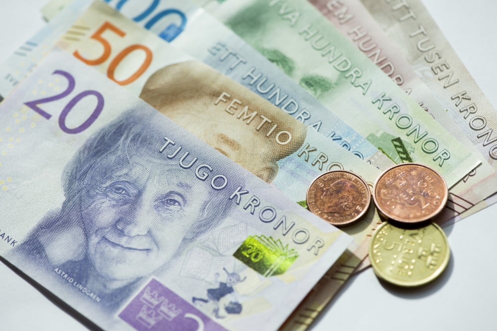 Six pays de l'UE restent en dehors de la zone euro : la Suède, le Danemark, la République tchèque, la Hongrie, la Pologne et la Roumanie.