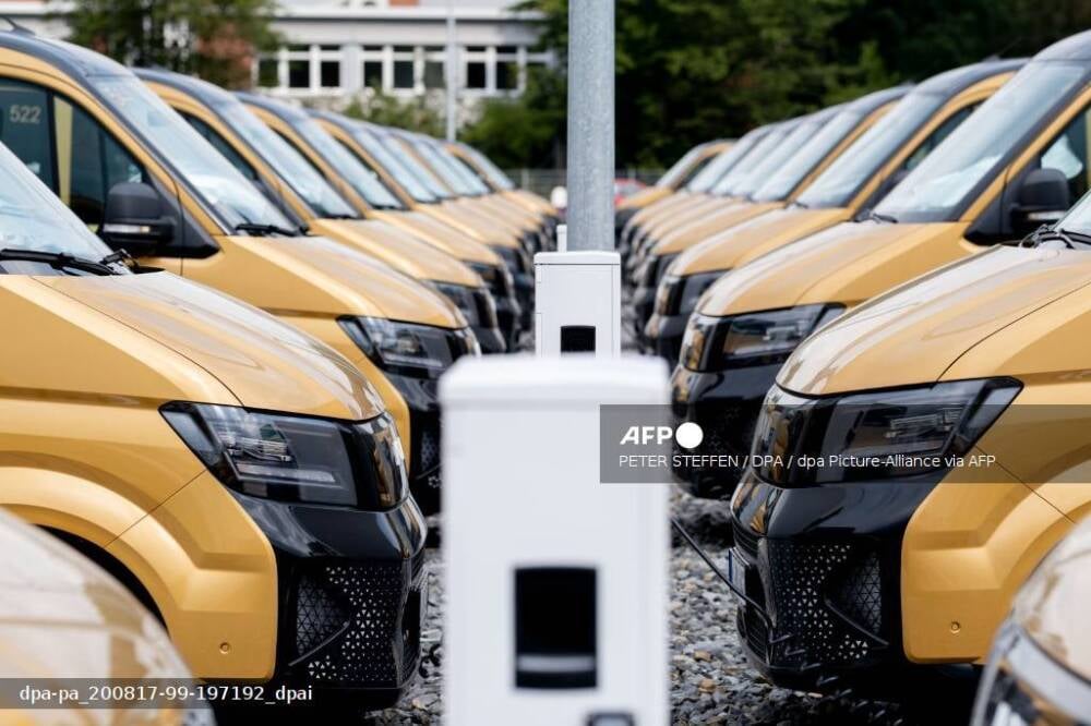 Automobile : Renault, Volkswagen et Stellantis ten