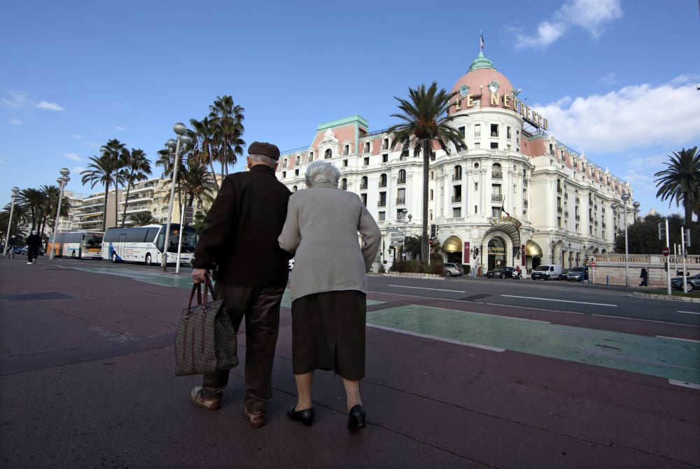 Pour équilibrer le régime de retraite, l'un des leviers pourrait être de sous-indexer les pensions des retraités par rapport à l'inflation.