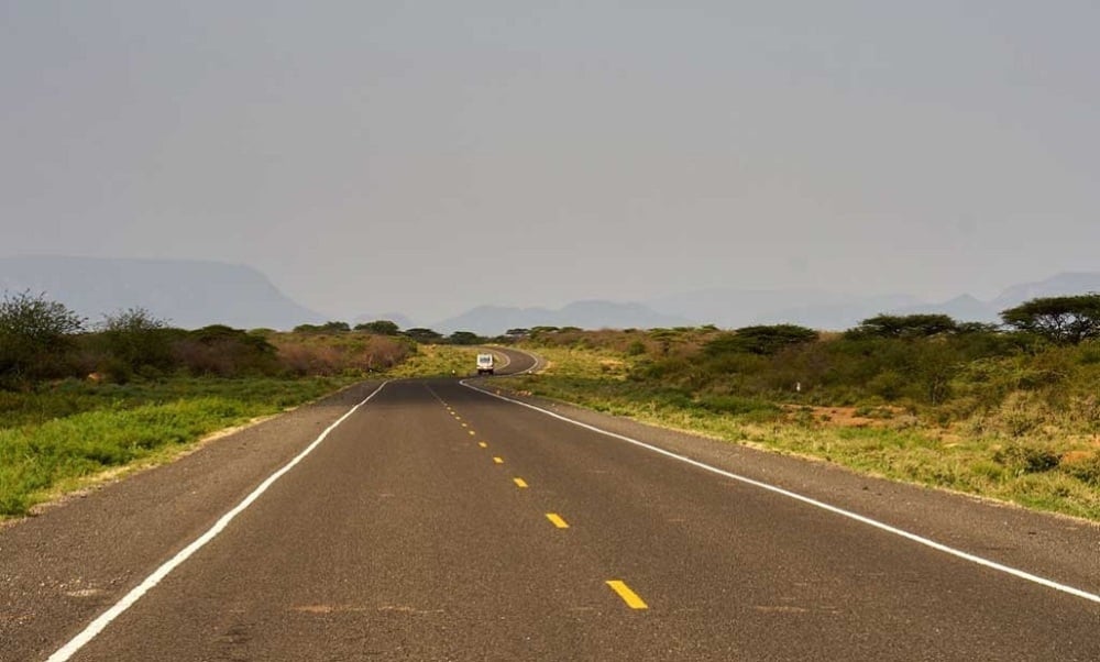 L'axe de 53 km doit désenclaver plusieurs localités du nord-est guinéen et offrir un débouché plus fluide vers le Sénégal.