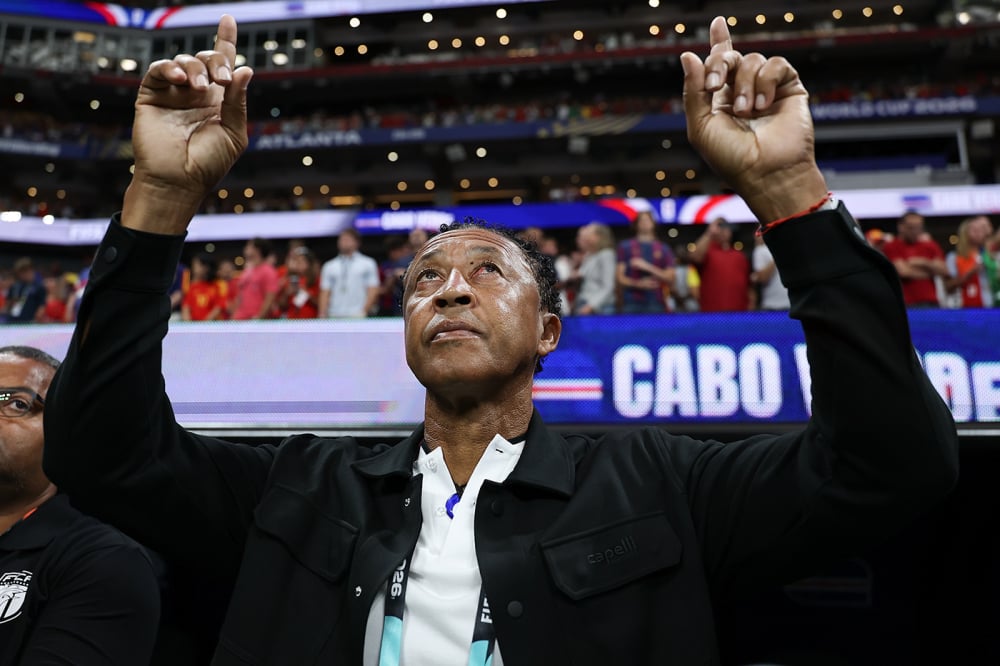 Bubista, entraîneur du Cap-Vert, lors du match Espagne-Cap-Vert, le 15 juin, à Atlanta (États-Unis).