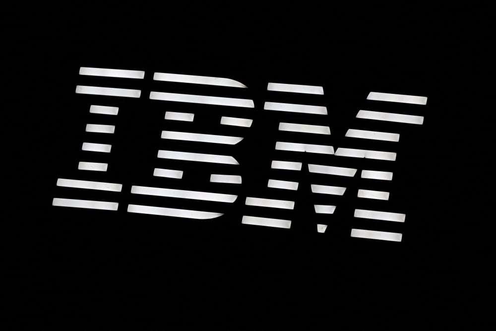 Selon IBM, l'architecture "0,7 nm" permettrait d'atteindre près de 100 milliards de transistors sur une puce de la taille d'un ongle.