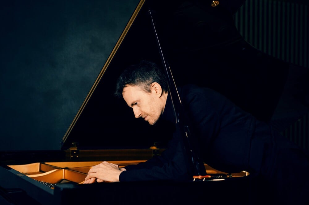 « Touché » d'Alexandre Tharaud est sorti le 15 avril 2026.