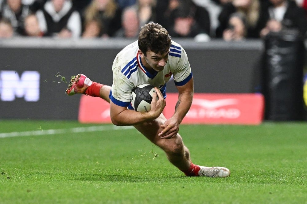 Les joueurs du XV de France ont frôlé l'exploit en Nouvelle-Zélande.