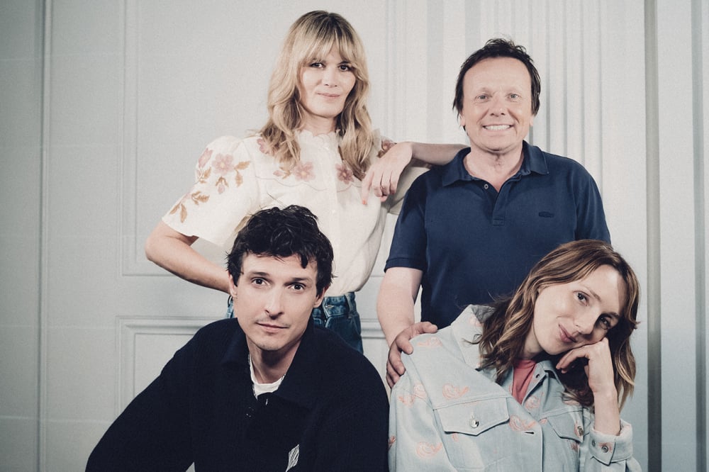 Les comédiens Marina Hands, Laurent Stocker, Julien Frison et Pauline Clément, acteurs de « De la Comédie-Française », de Bertrand Usclat et Martin Darondeau.