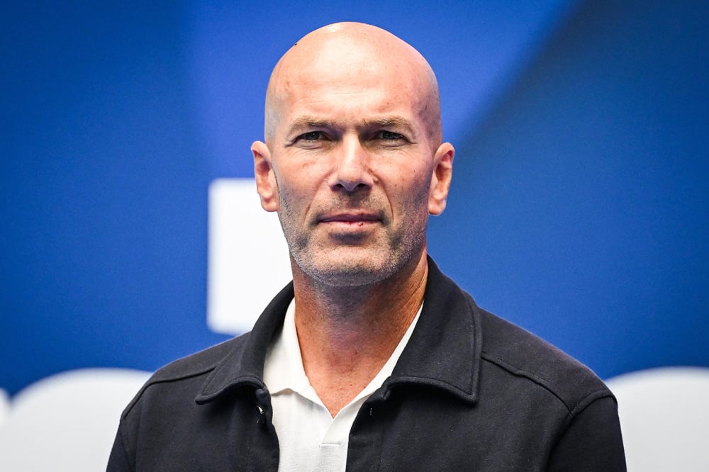Zinédine Zidane lors de la présentation de Kylian Mbappé au stade Santiago-Bernabéu, à Madrid, le 16 juillet 2024.