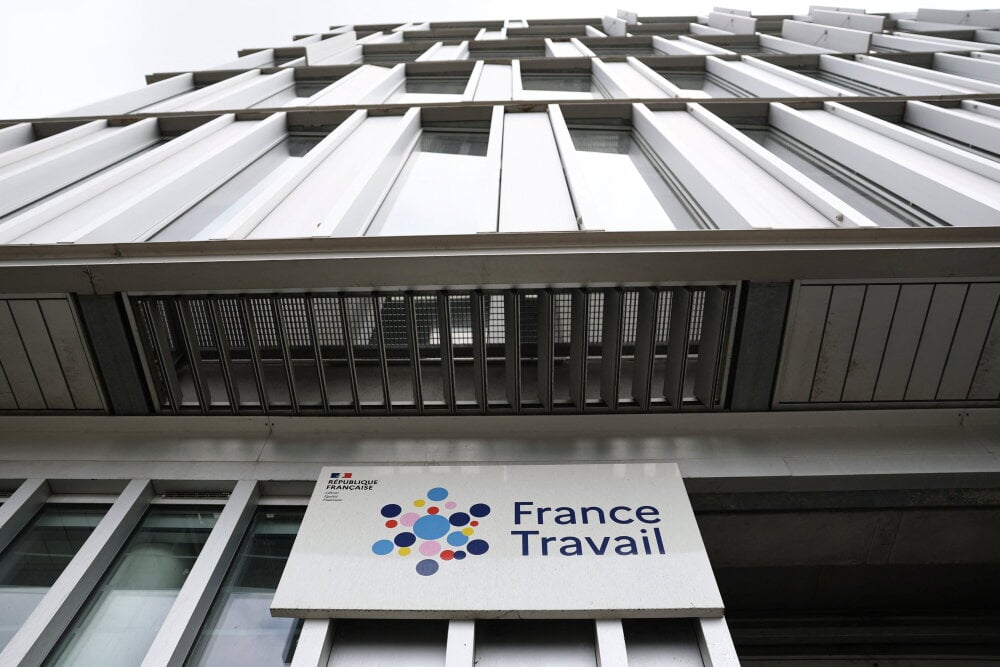 Les bénéficiaires du RSA, les jeunes suivis dans les missions locales et les travailleurs handicapés ont désormais l’obligation de s’inscrire à France Travail.