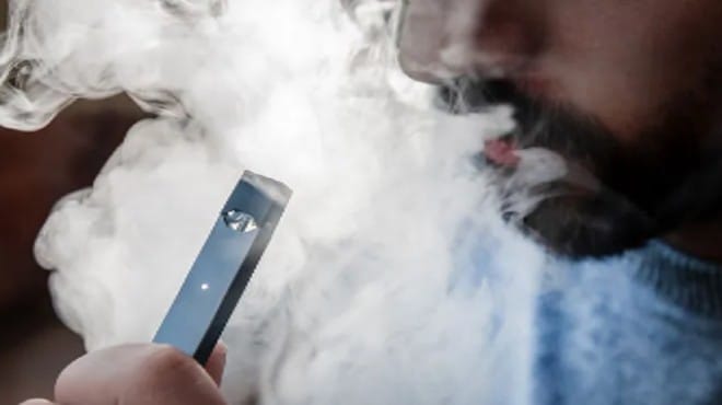L'interdiction des cigarettes lectroniques de la startup anti-tabac Juul  suspendue temporairement