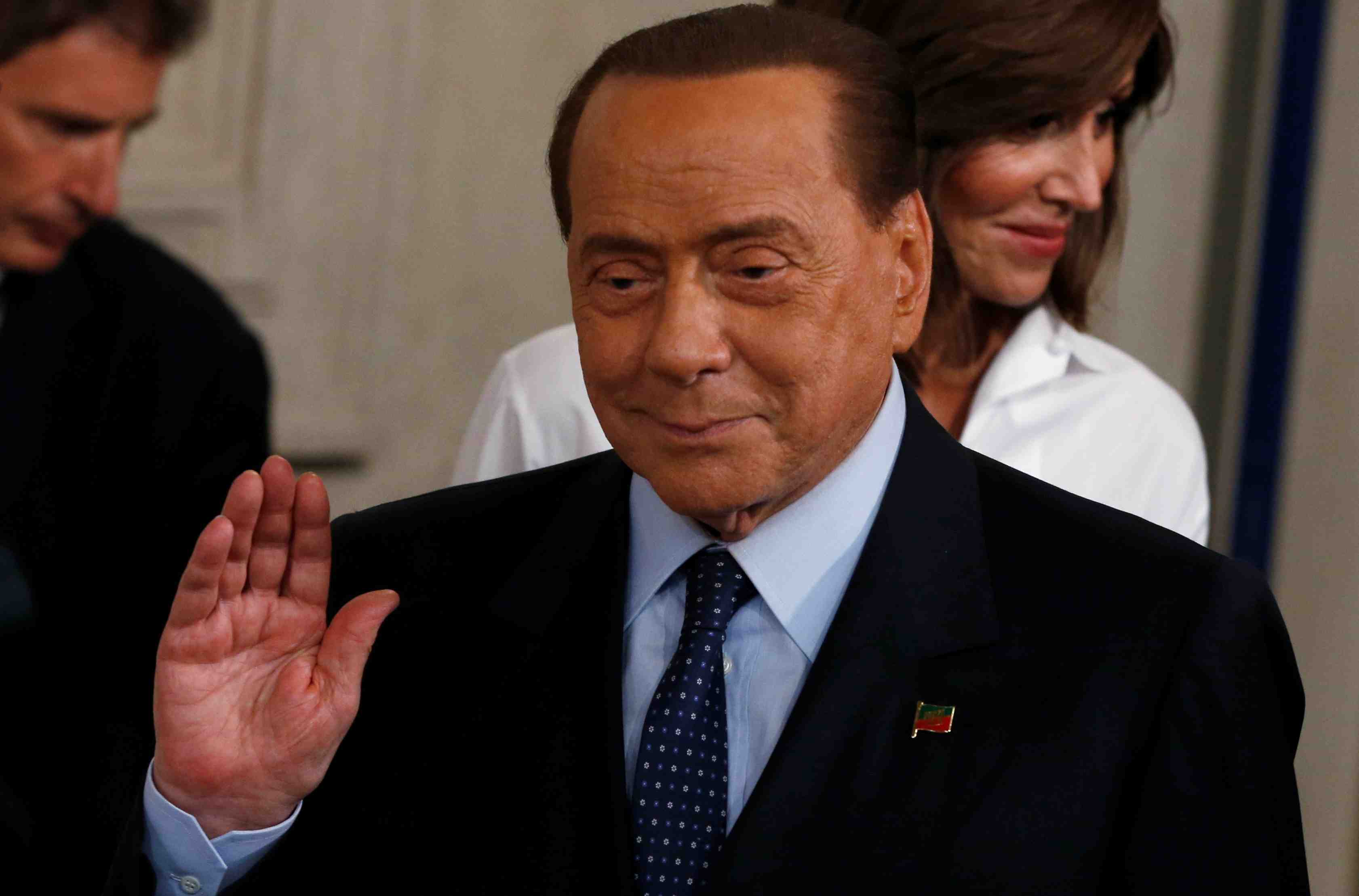 Coronavirus: berlusconi va quitter l'hopital