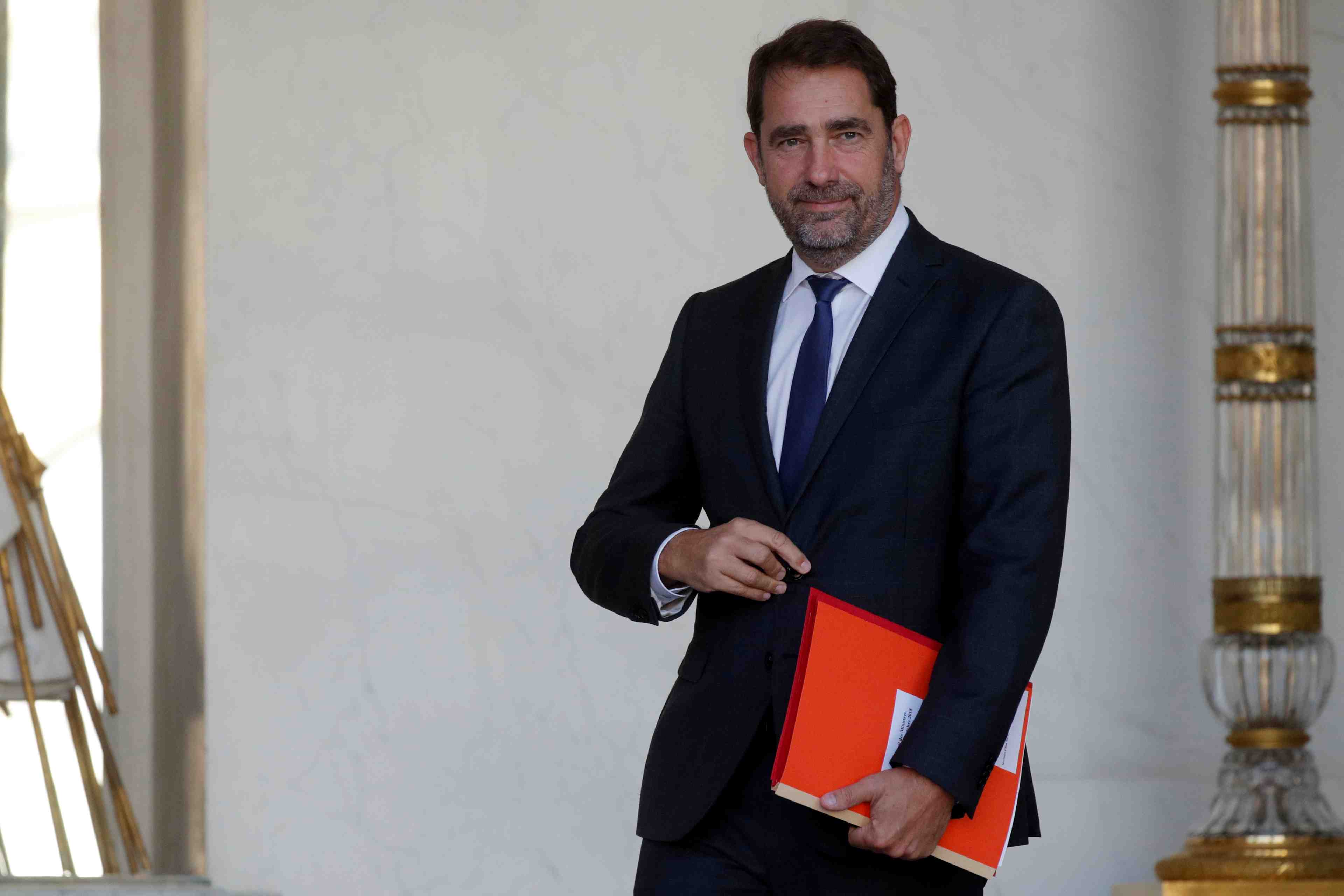 Castaner ouvert a une indemnisation des policiers