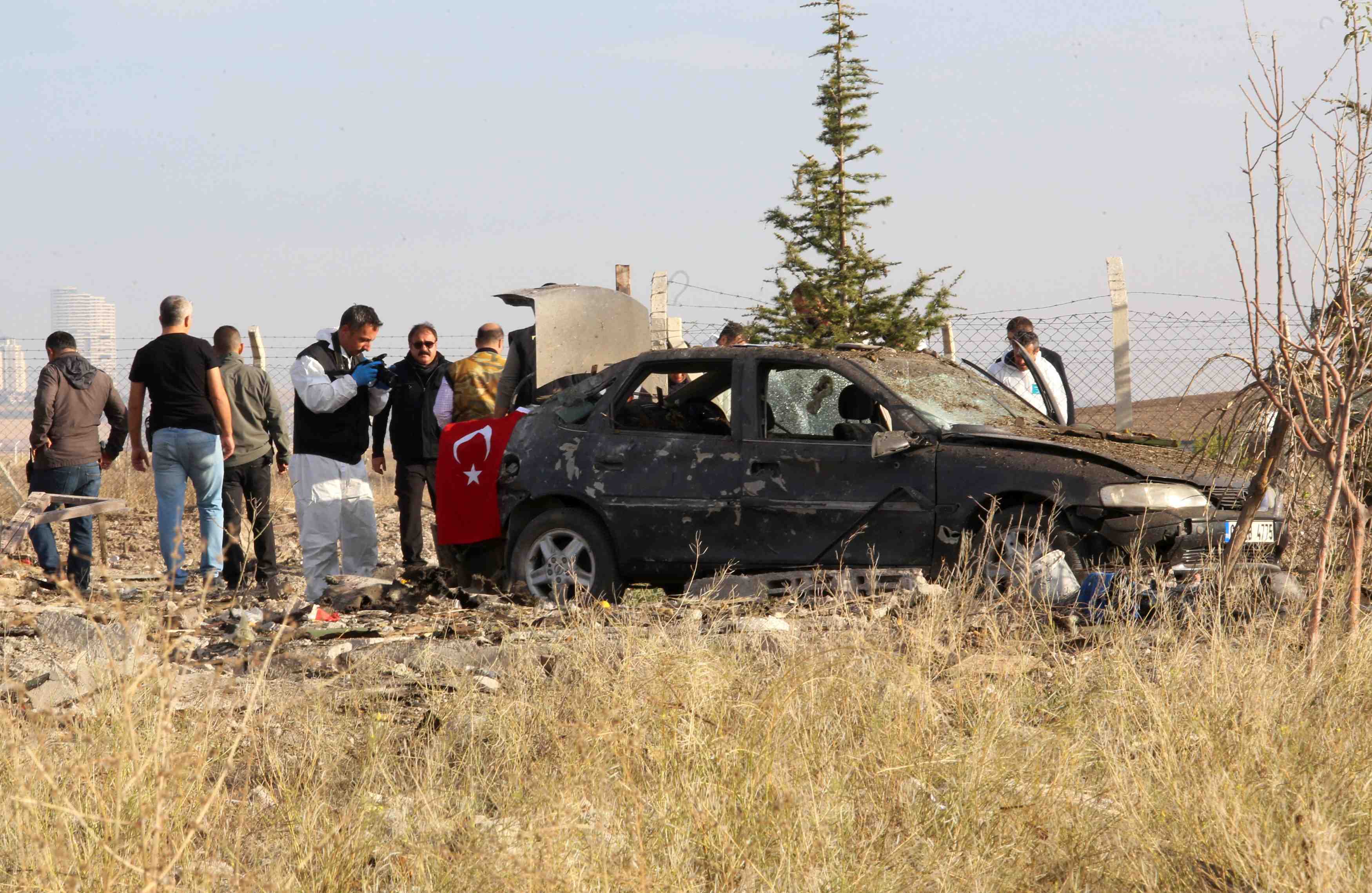 Attentat a la voiture piegee dejoue pres d'ankara