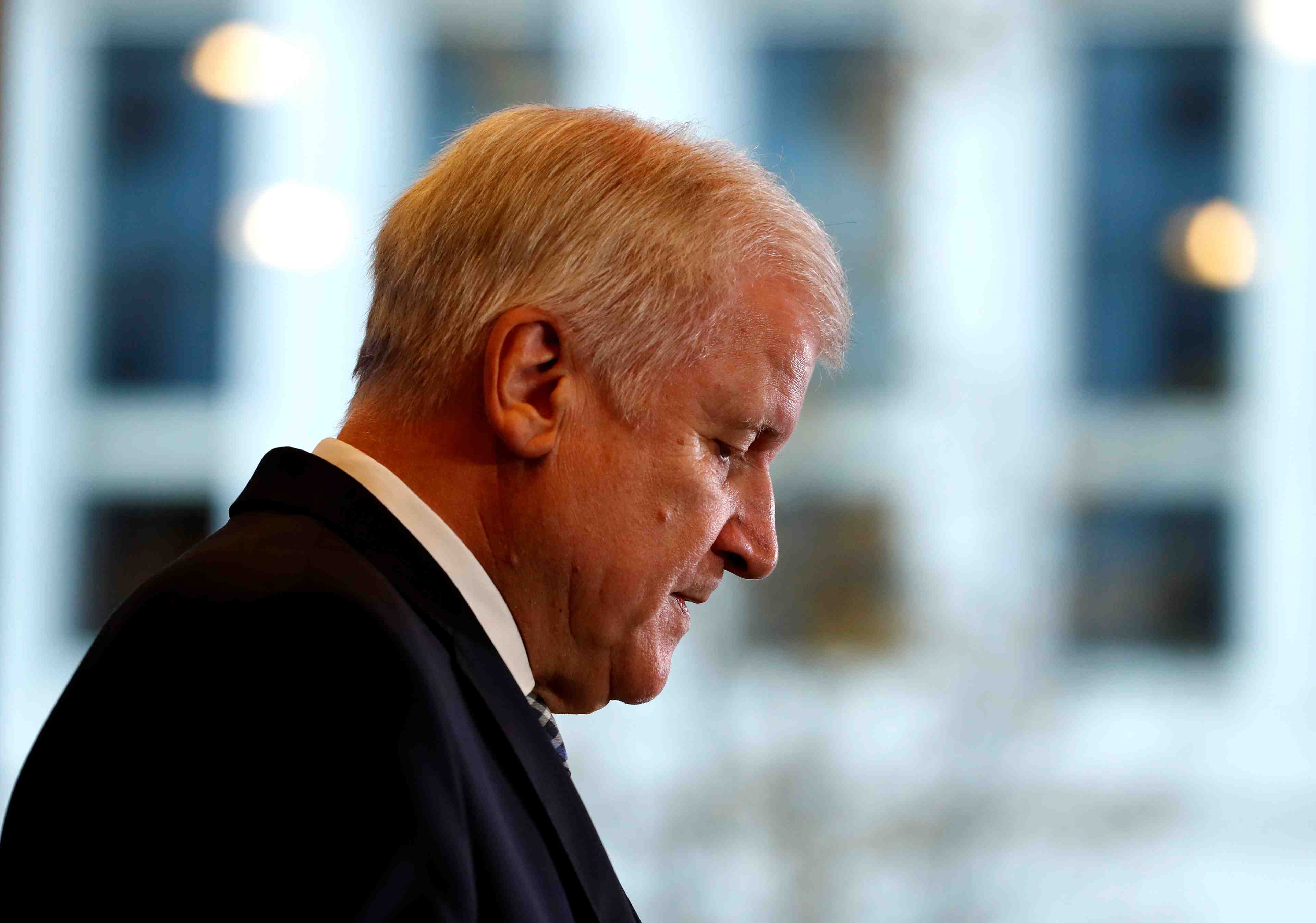 Seehofer veut quitter la presidence de la csu