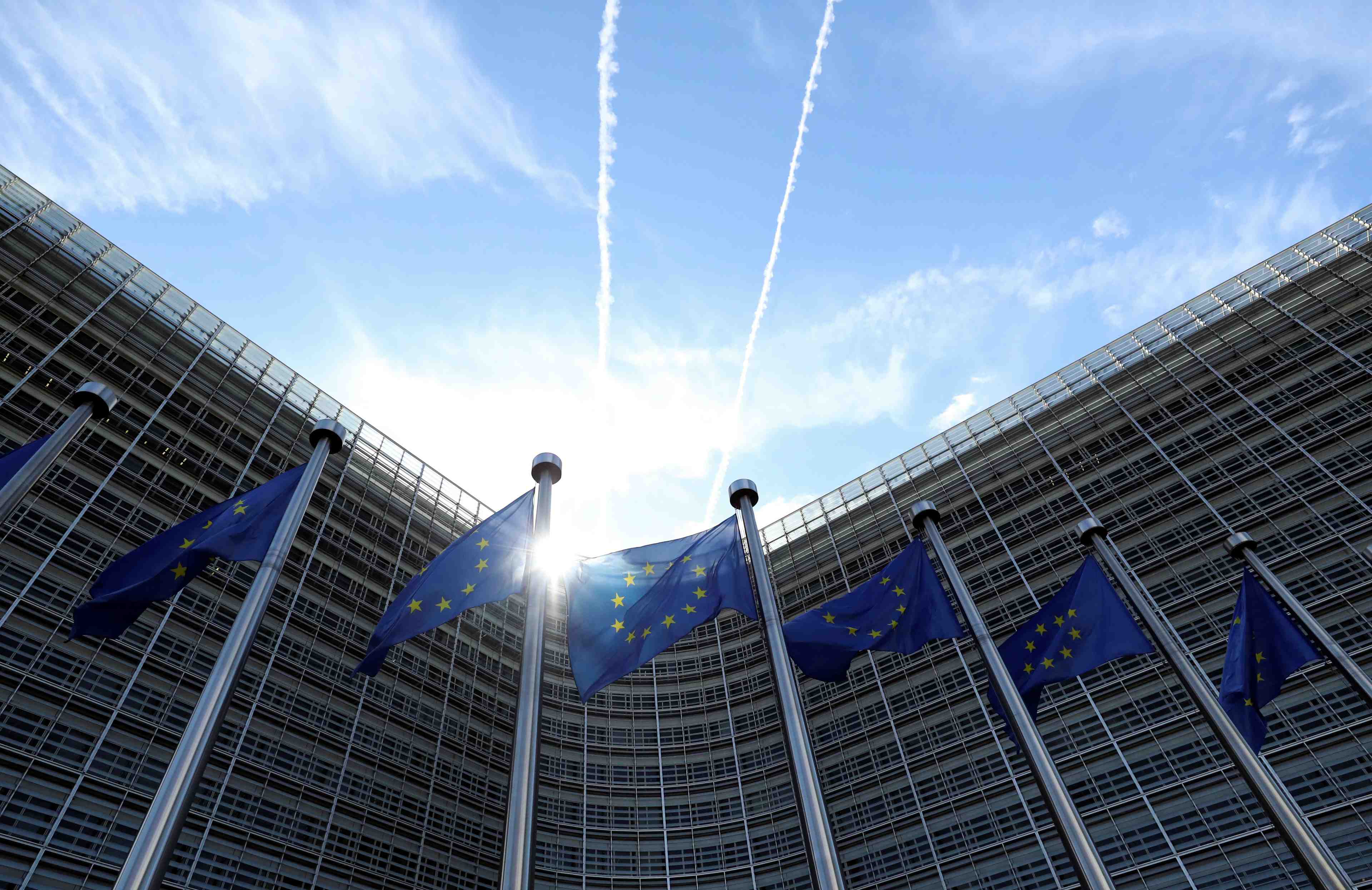 La hongrie continue de s'opposer au projet de budget europeen