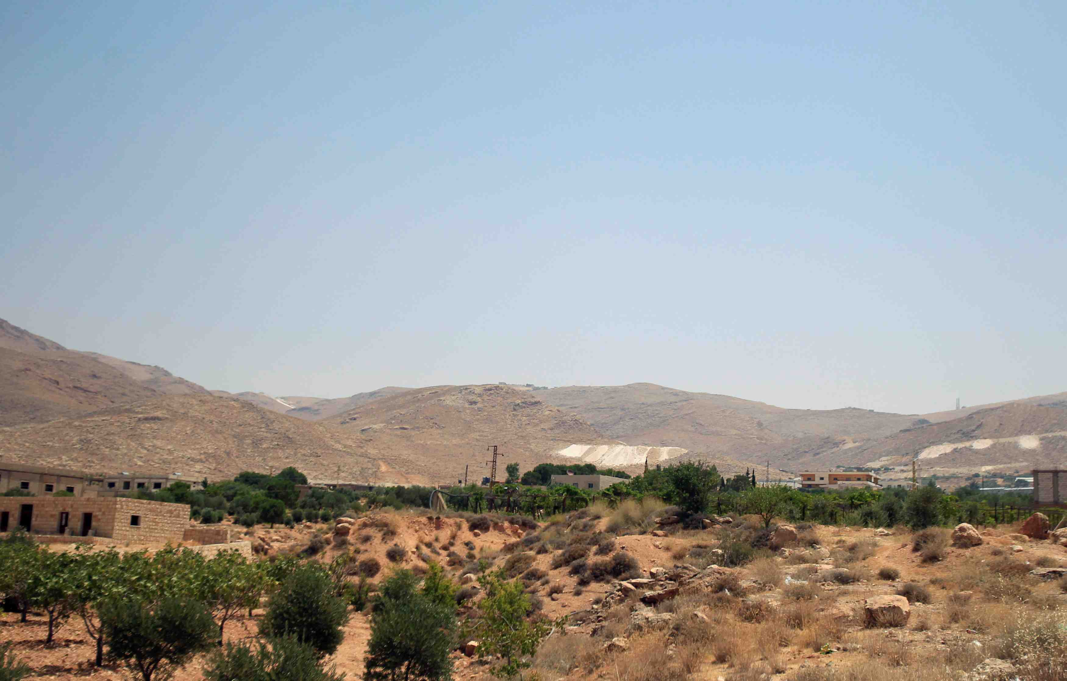 L'armee syrienne s'approche de la ville d'al soukhna tenue par l'ei