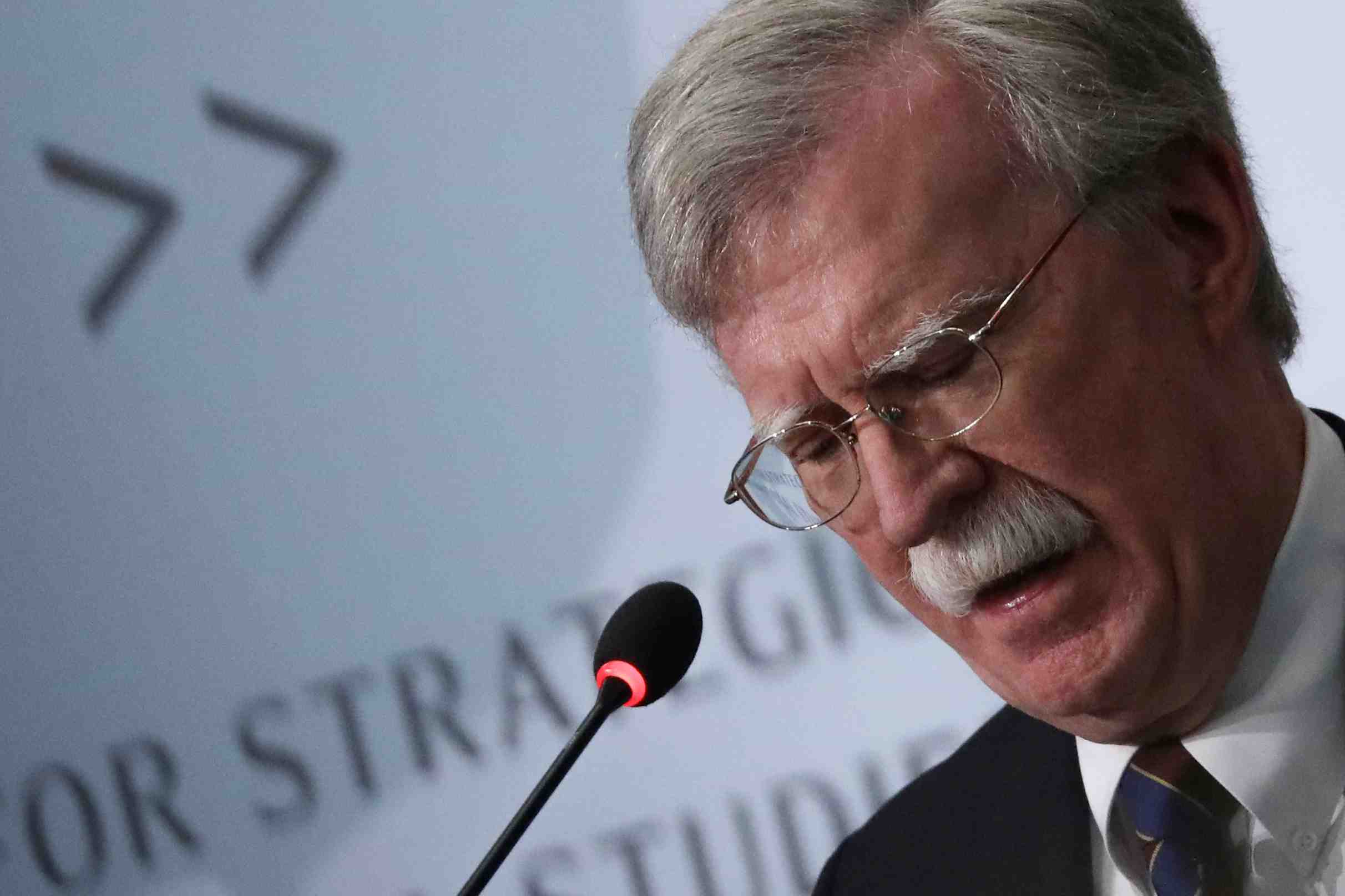 Usa/"impeachment": bolton invite a temoigner devant le congres