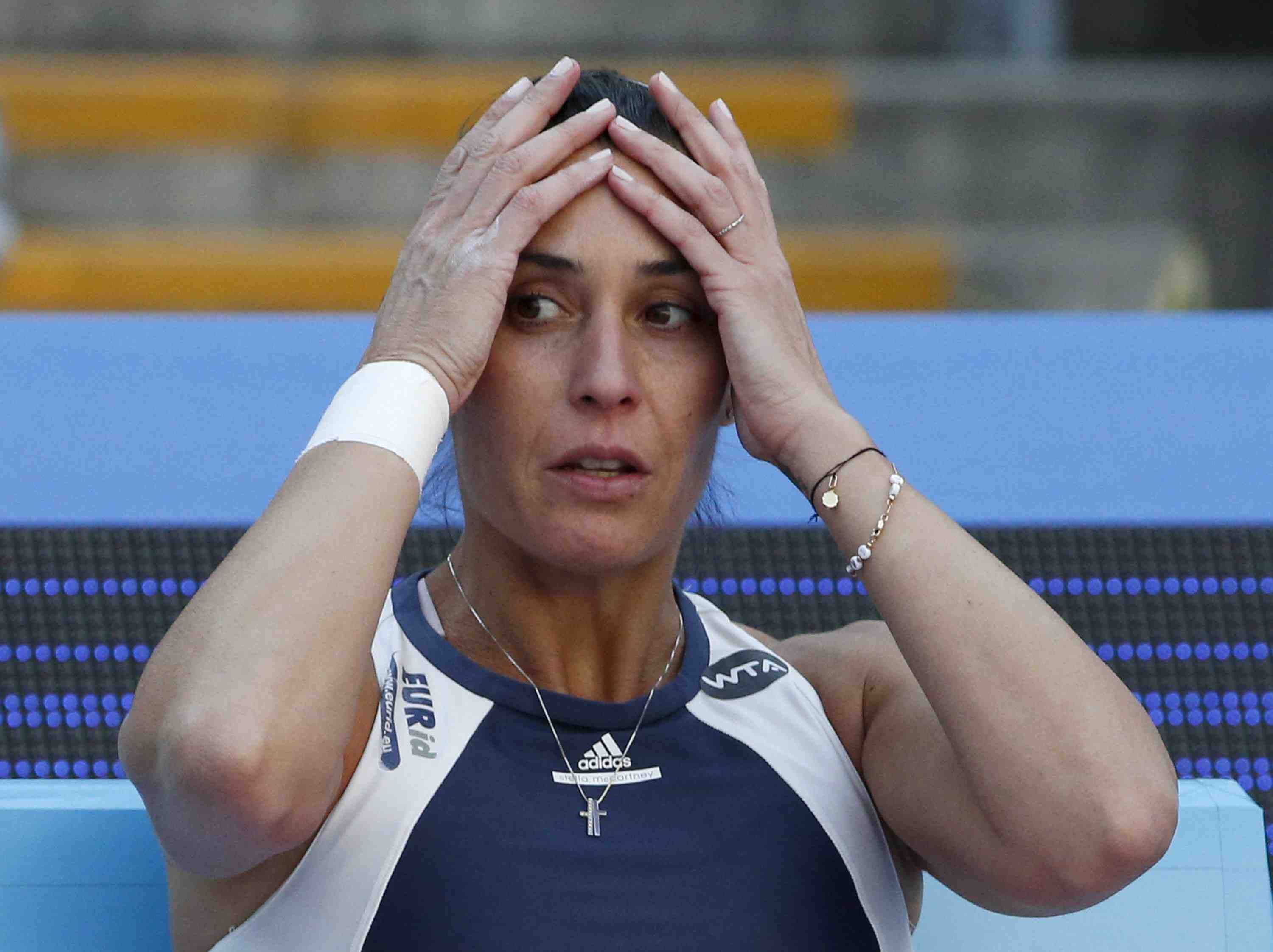 Ivanovic et muguruza qualifiees, les italiennes a la peine