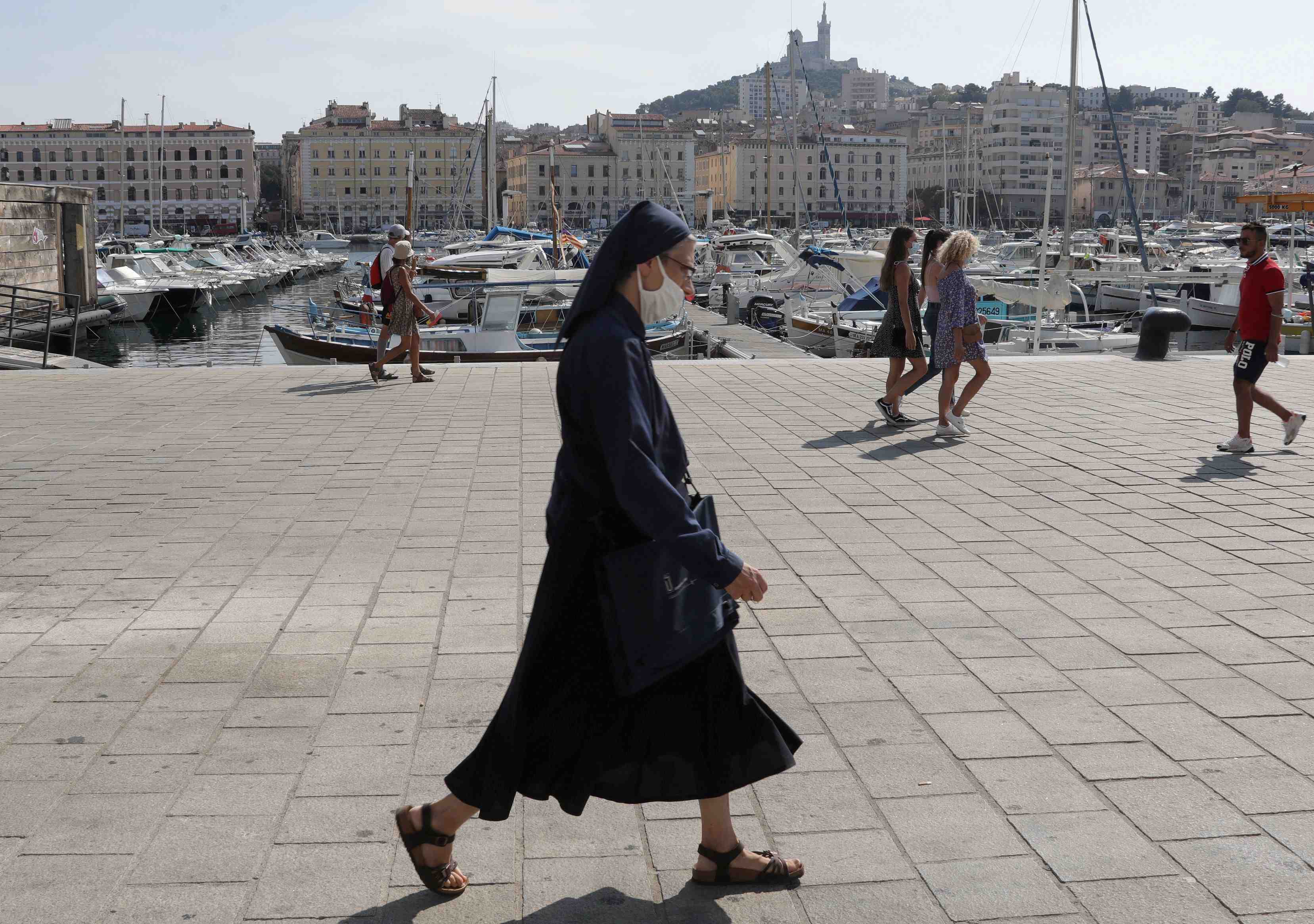 France/covid: 11.123 contaminations et 27 deces en 24 heures
