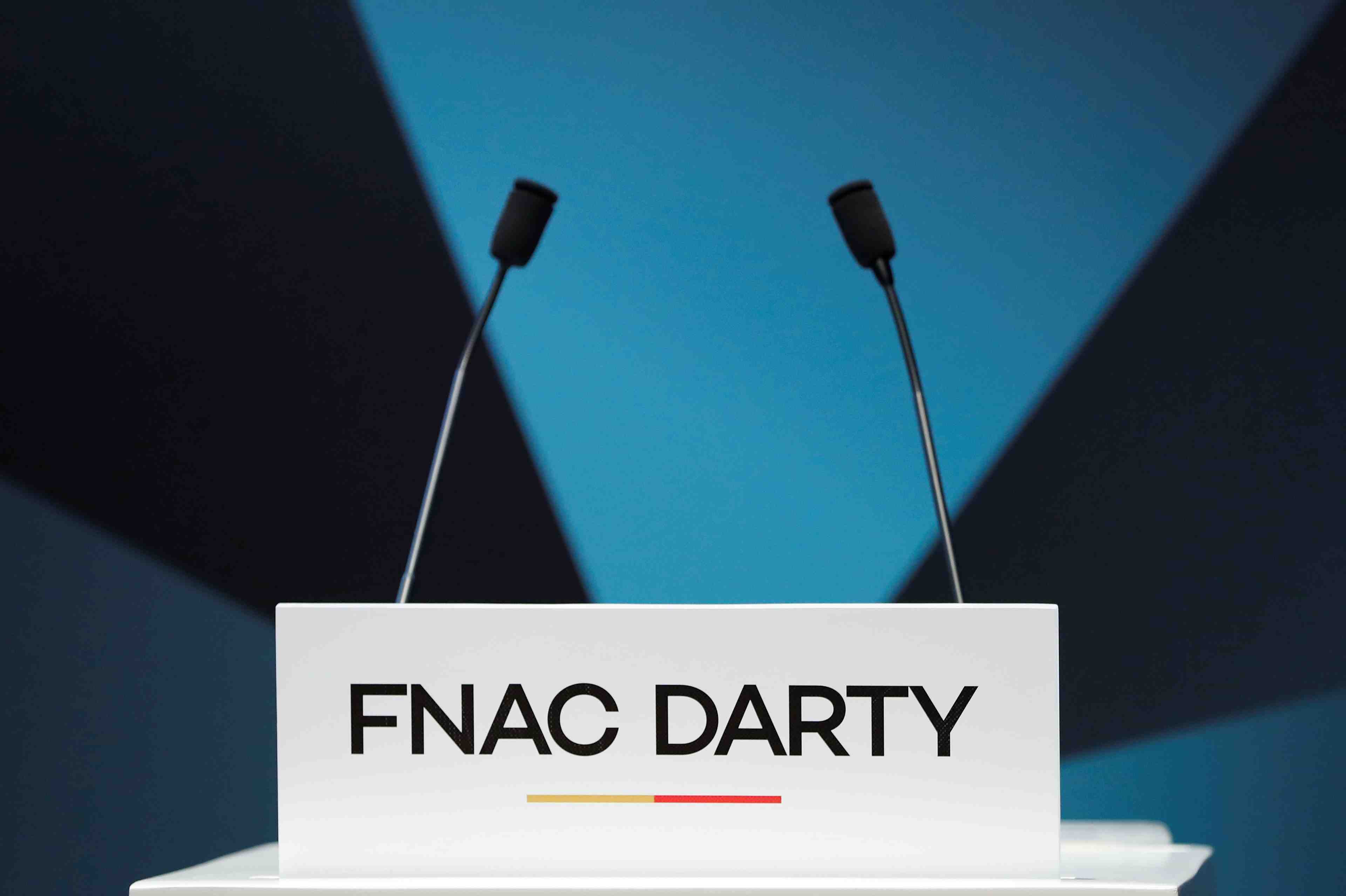 Fnac darty estime que les greves lui ont coute 70 millions d'euros