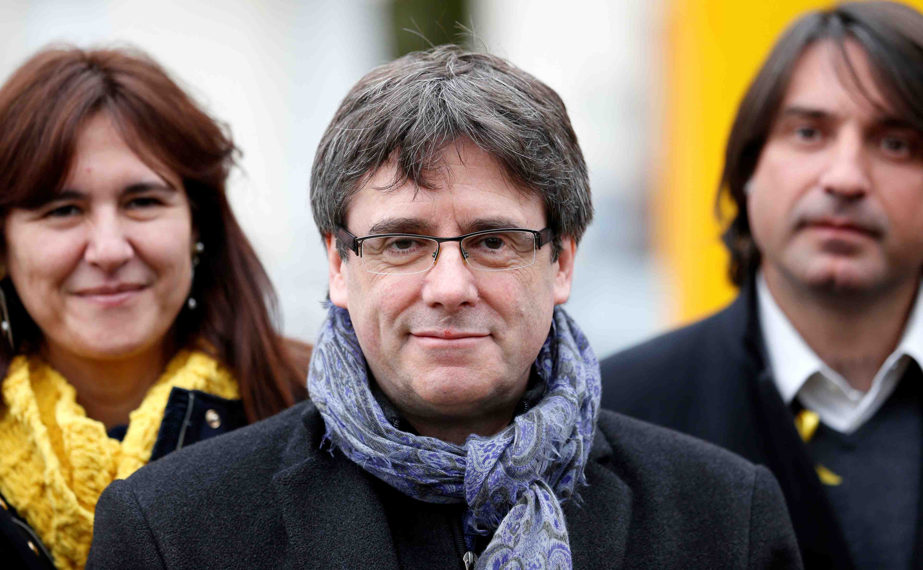 Madrid exclut que puigdemont puisse diriger la catalogne de l'etranger