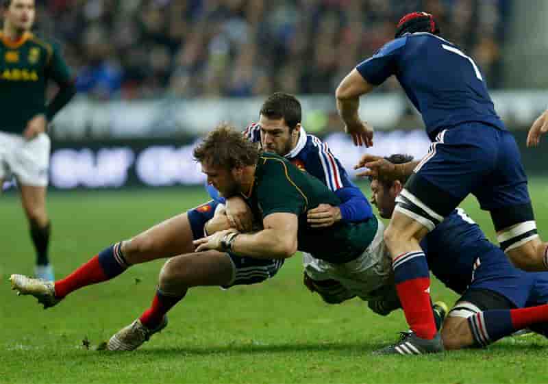 Rugby: les Bleus terminent sur une défaite contre les Springboks