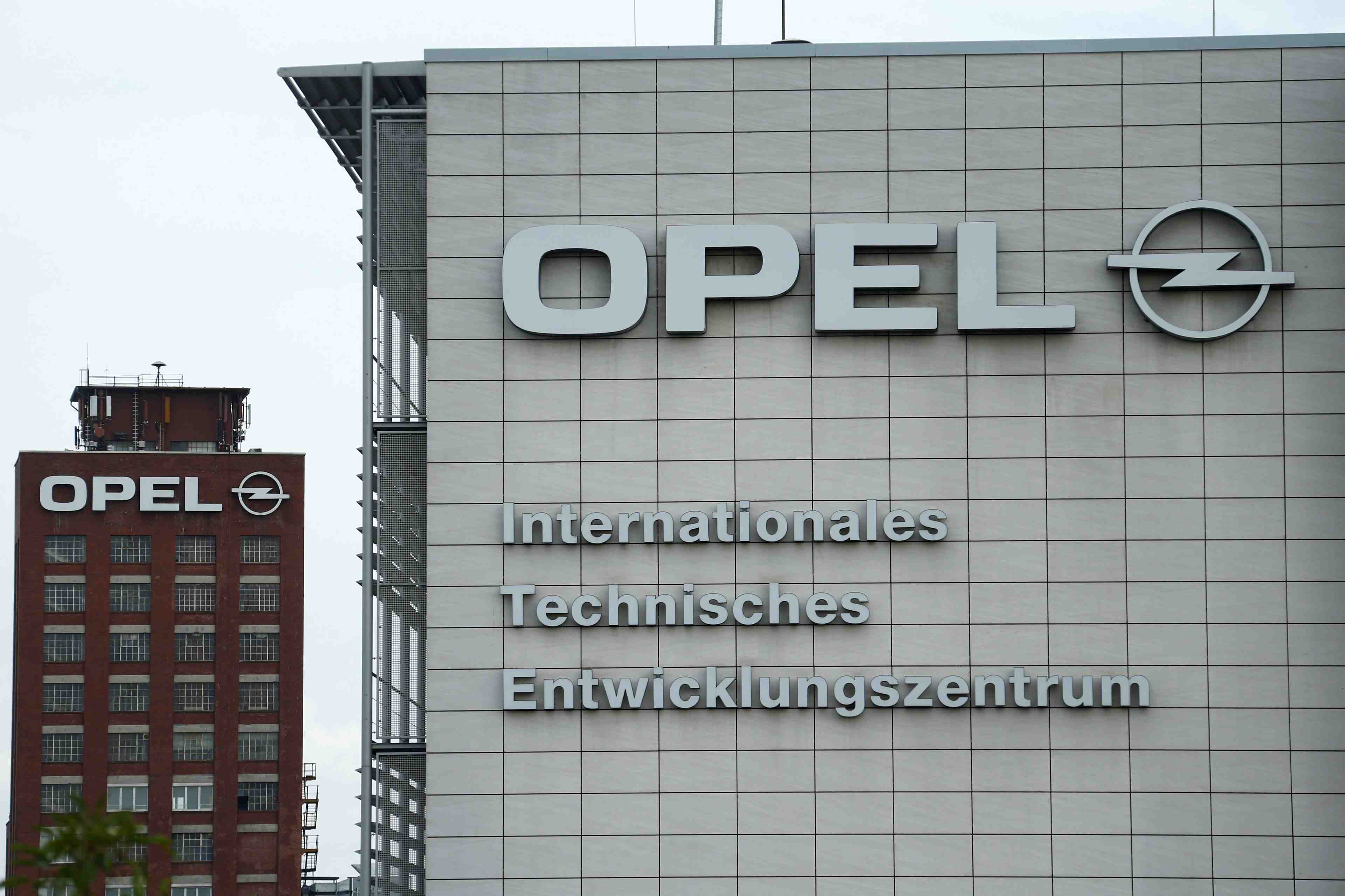 Opel (psa) va encore reduire sa production a russelsheim