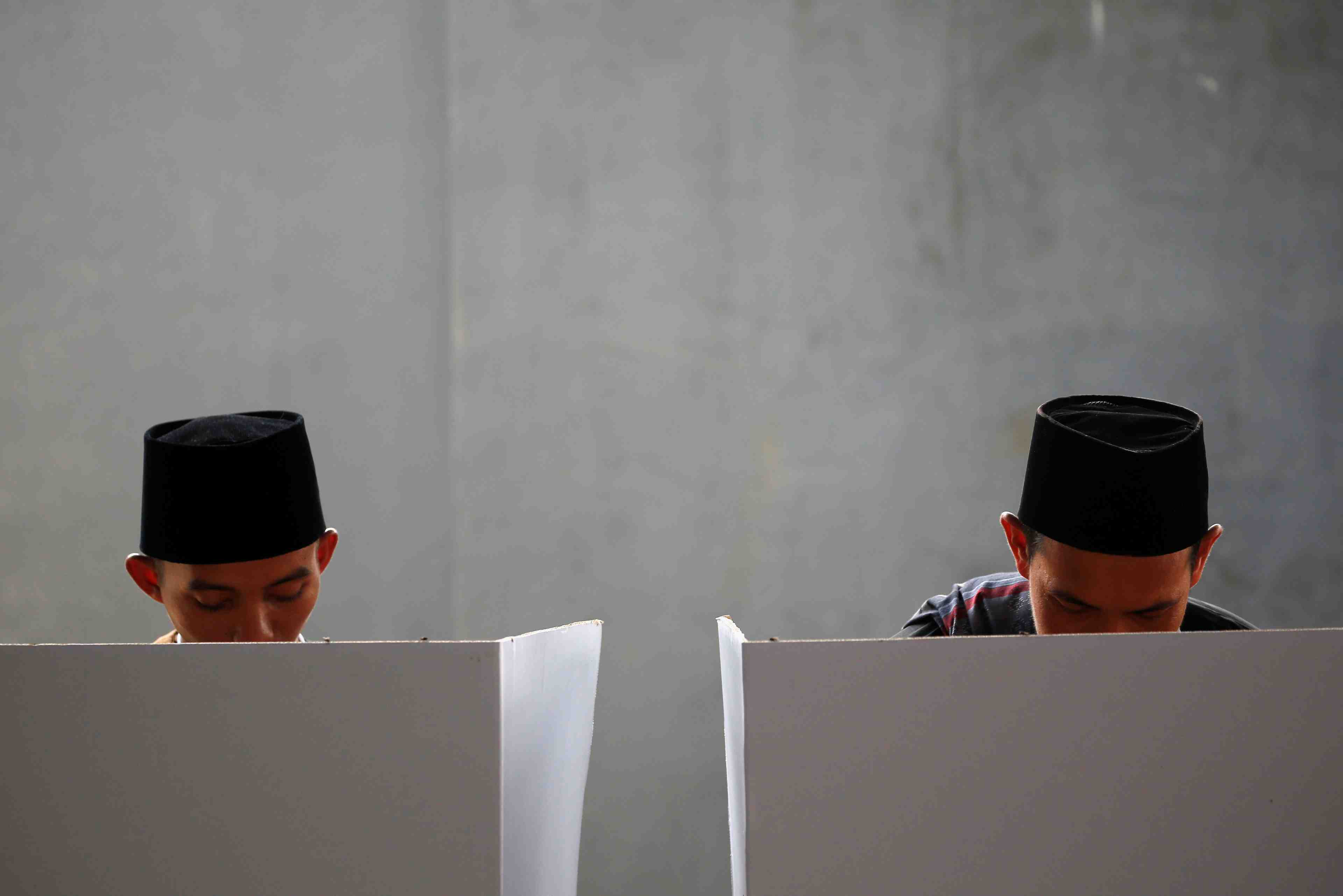 L'economie et l'islam conservateur au coeur des elections indonesiennes