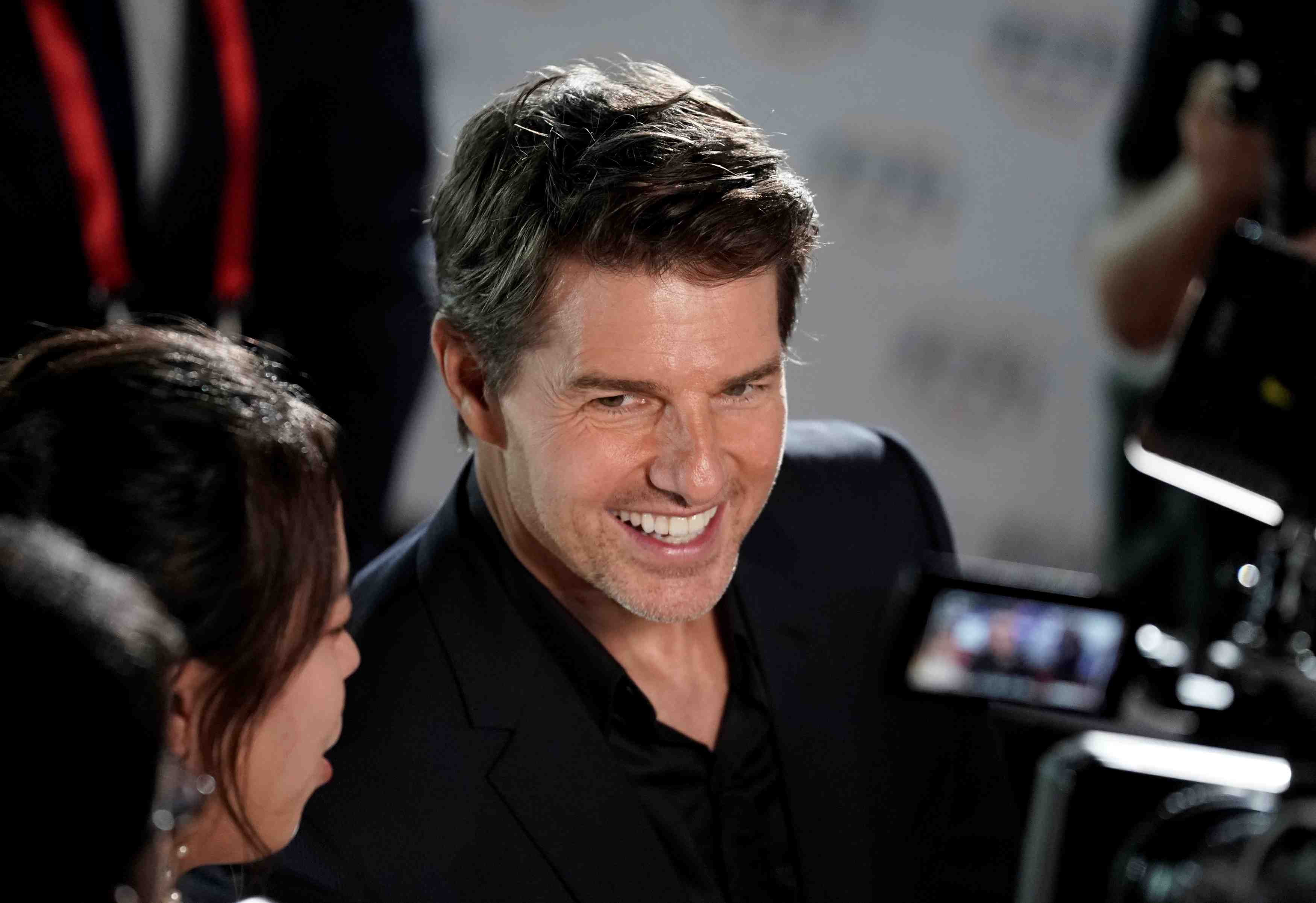 Tom cruise projette de tourner un film dans l'espace, dit la nasa