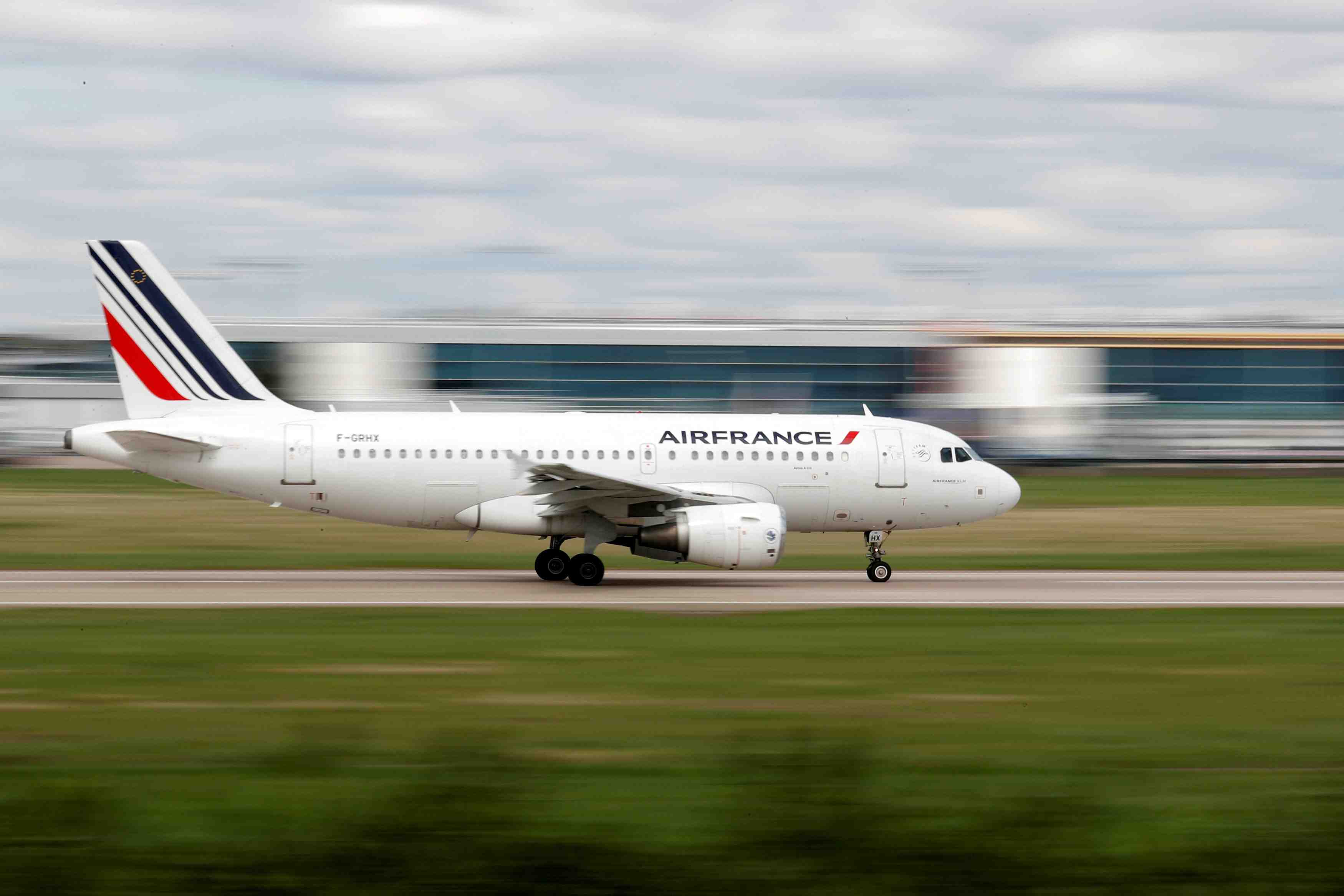 Air france prevoit d'assurer 70% de vols mercredi