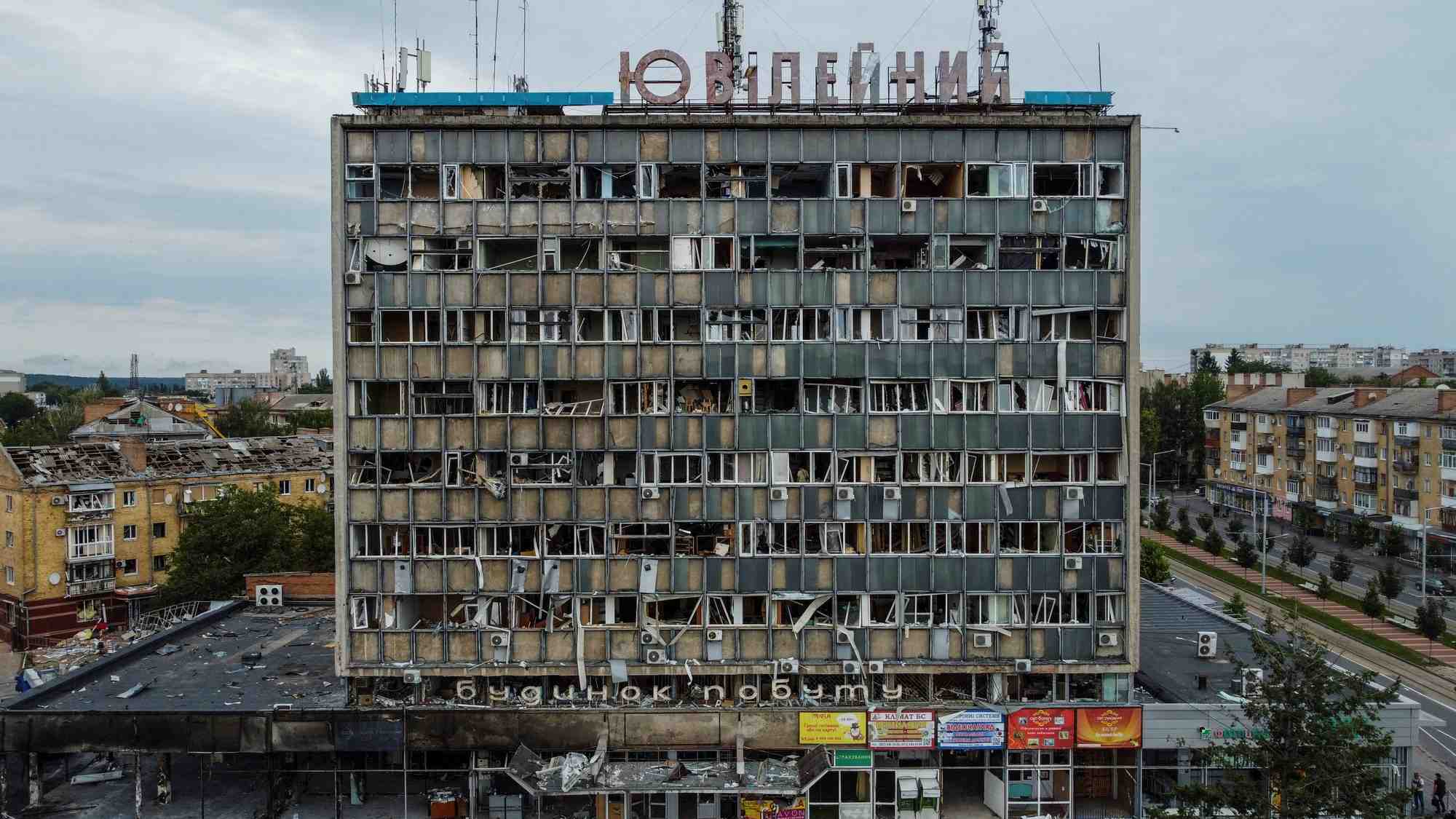 Un immeuble de vinnytsia apres une frappe russe