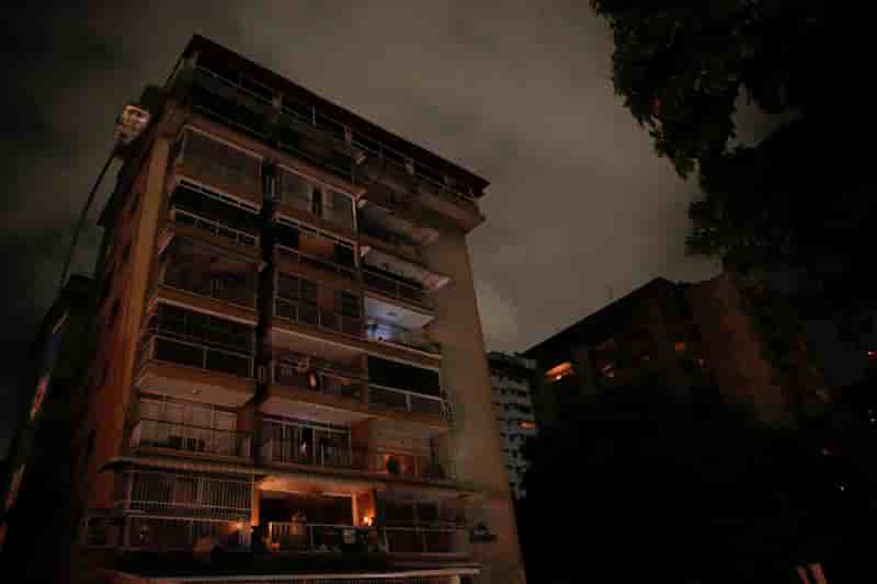 La capitale du Venezuela, Caracas, plongée dans le noir