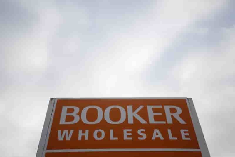 Booker estime que son rachat par tesco sera finalise debut 2018
