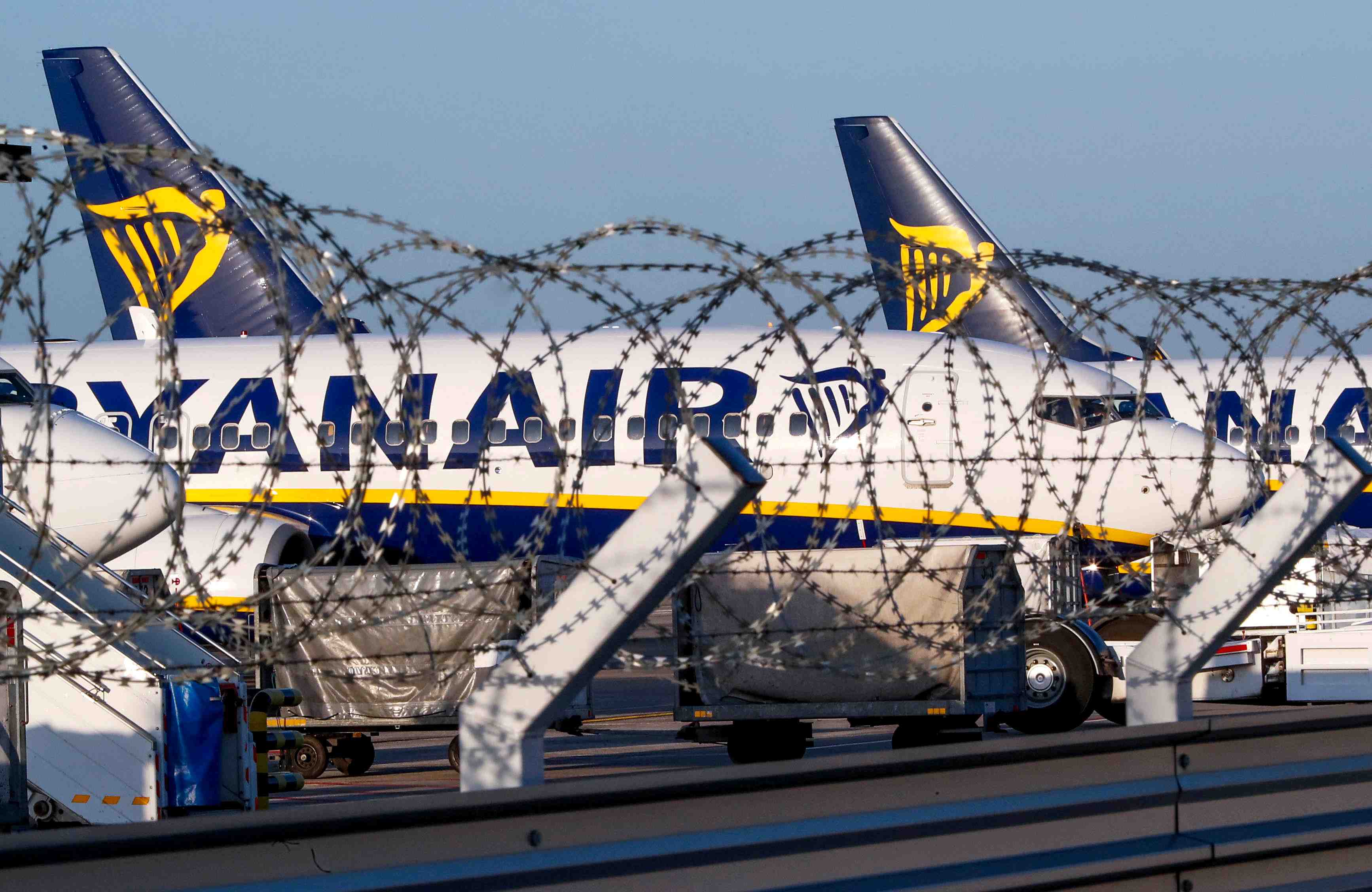 Ryanair doit renoncer a la fermeture de deux de ses bases, declare un syndicat