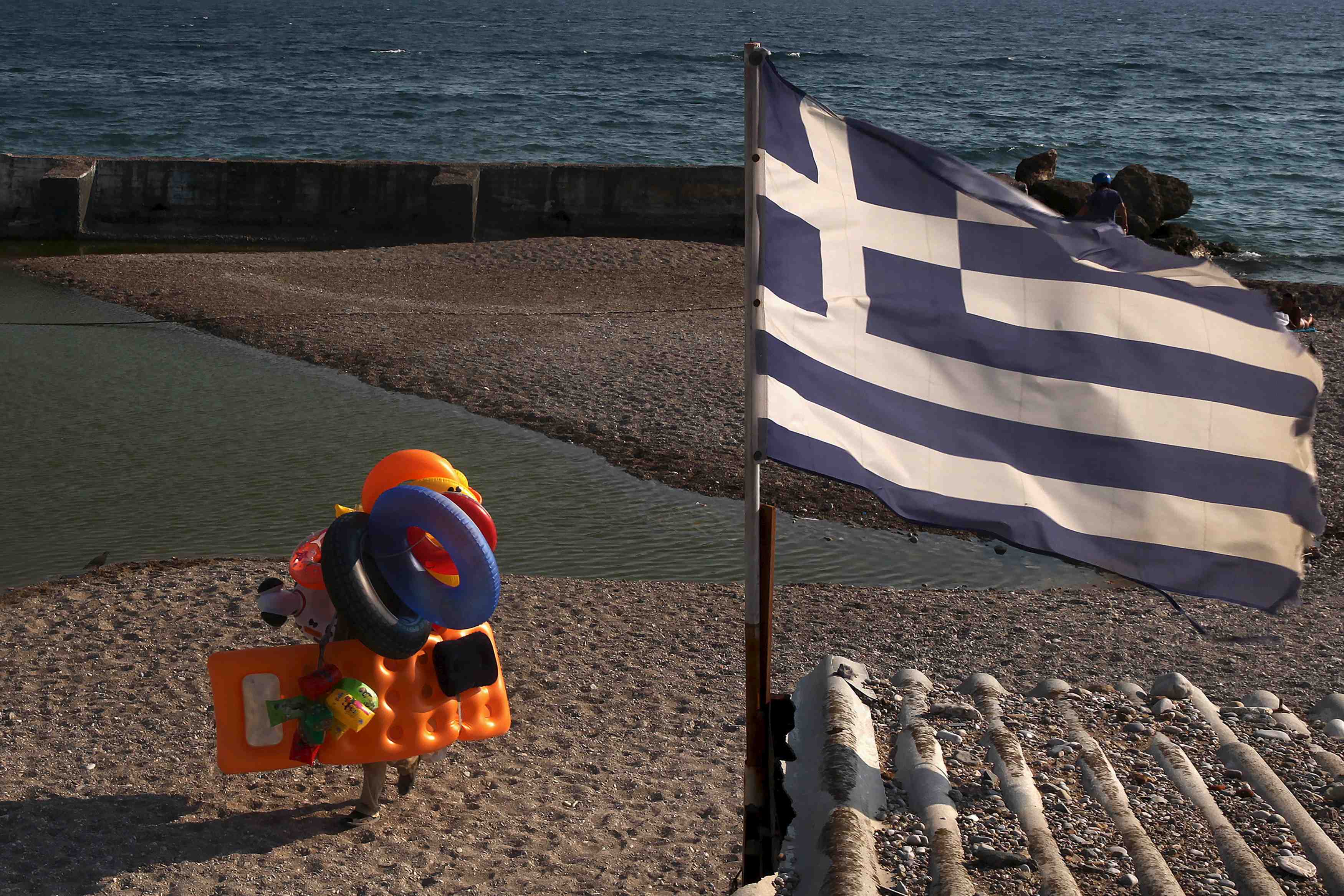 Athenes pourrait demander une premiere tranche de 24 milliards
