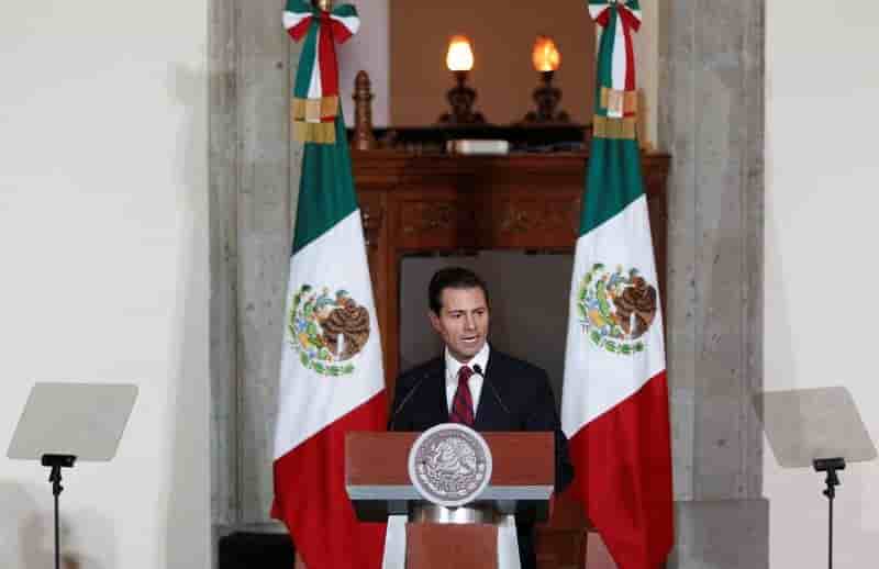 Trump et pena nieto se sont entretenus par telephone