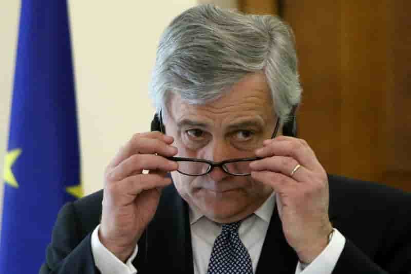 Italie: tajani accepte d'etre chef du gouvernement pour berlusconi