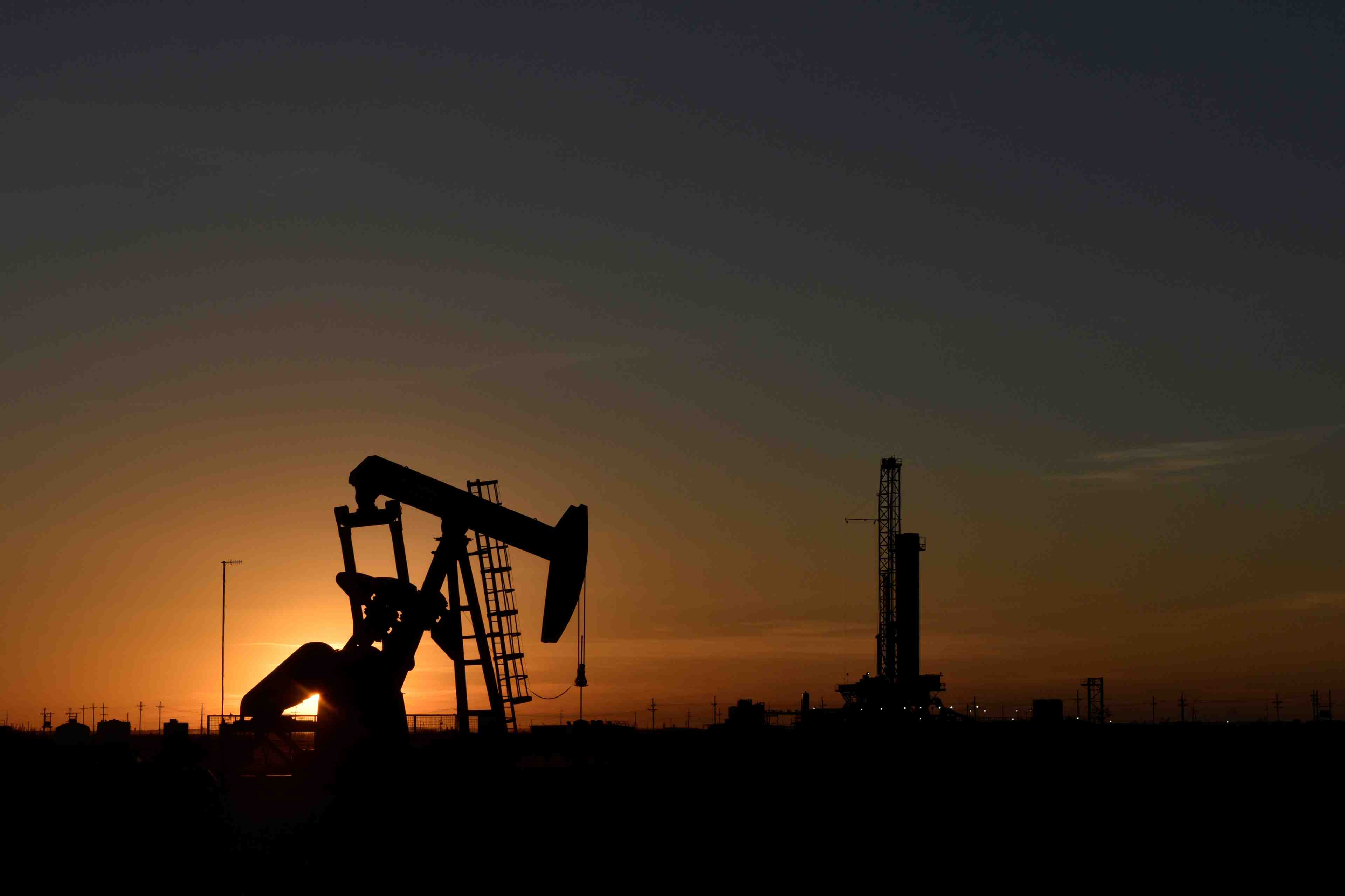 Le petrole termine en nette hausse a new york